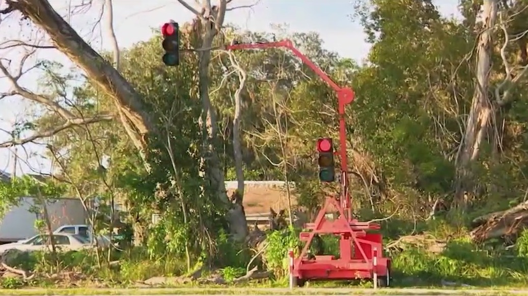 Damaged traffic lights in Florida may take over a year to replace, officials say